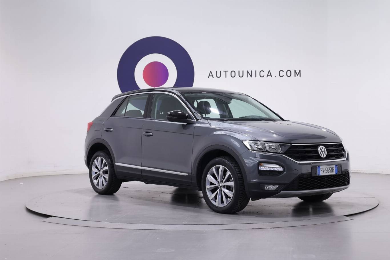 VOLKSWAGEN T-Roc 4