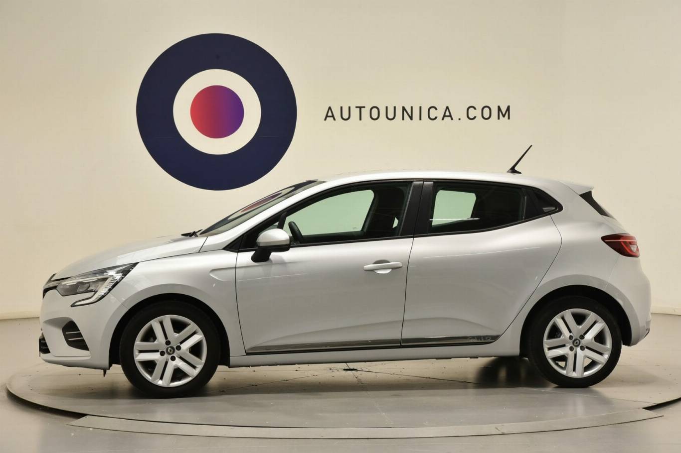 RENAULT Clio 16