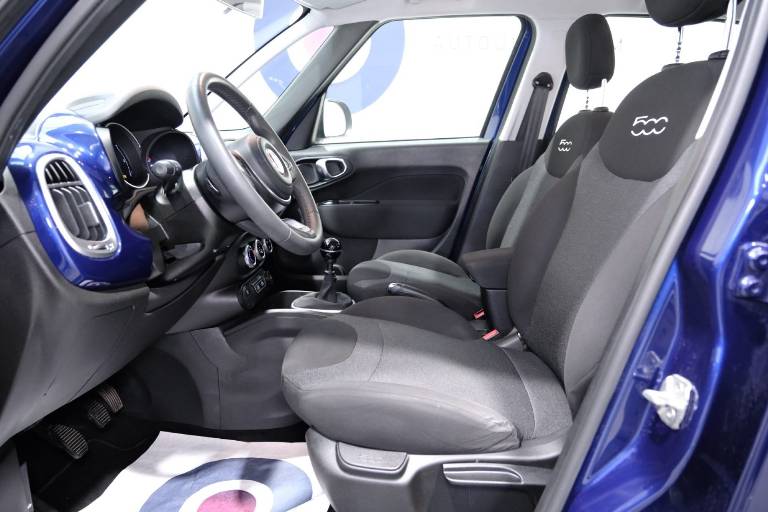 FIAT 500L 6