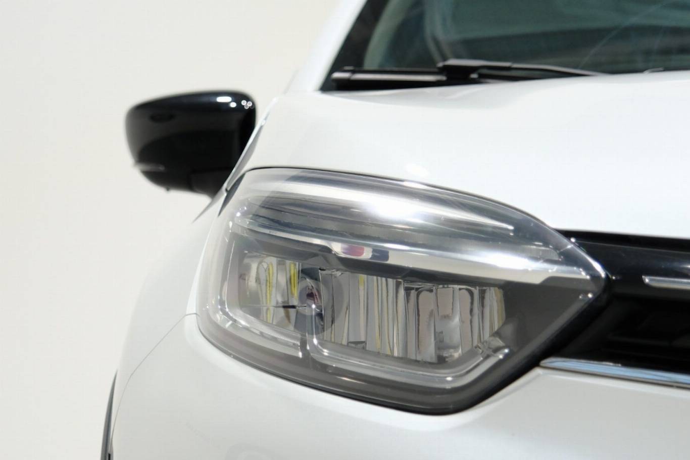 RENAULT Captur 15