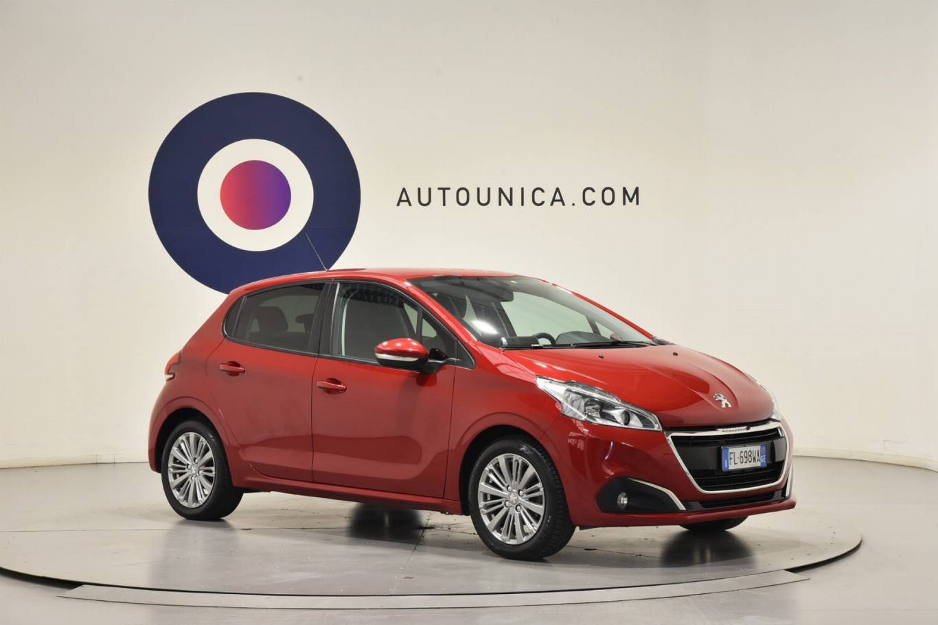 PEUGEOT 208 13
