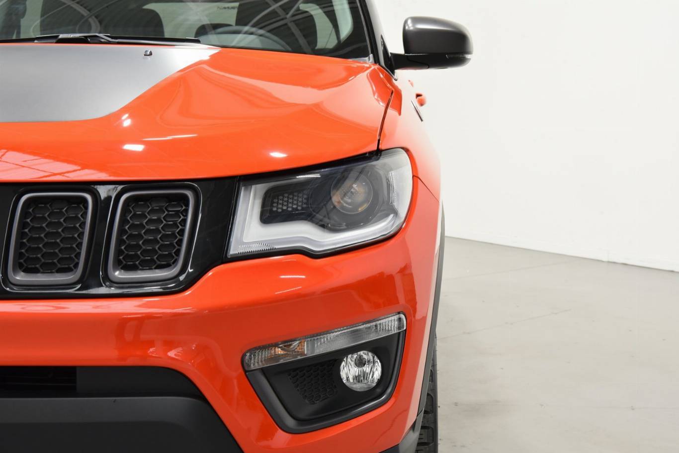 JEEP Compass 35