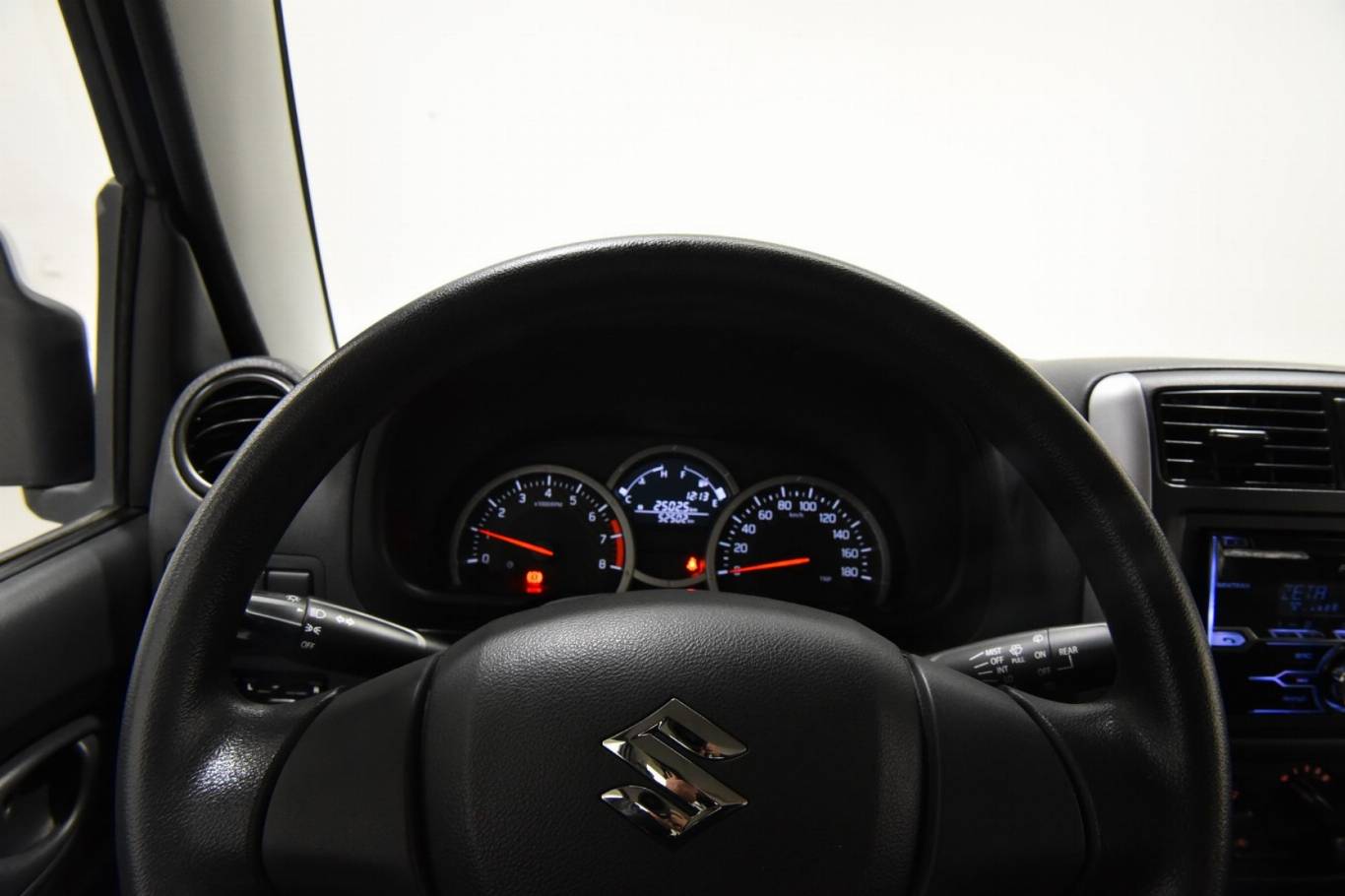SUZUKI Jimny 8