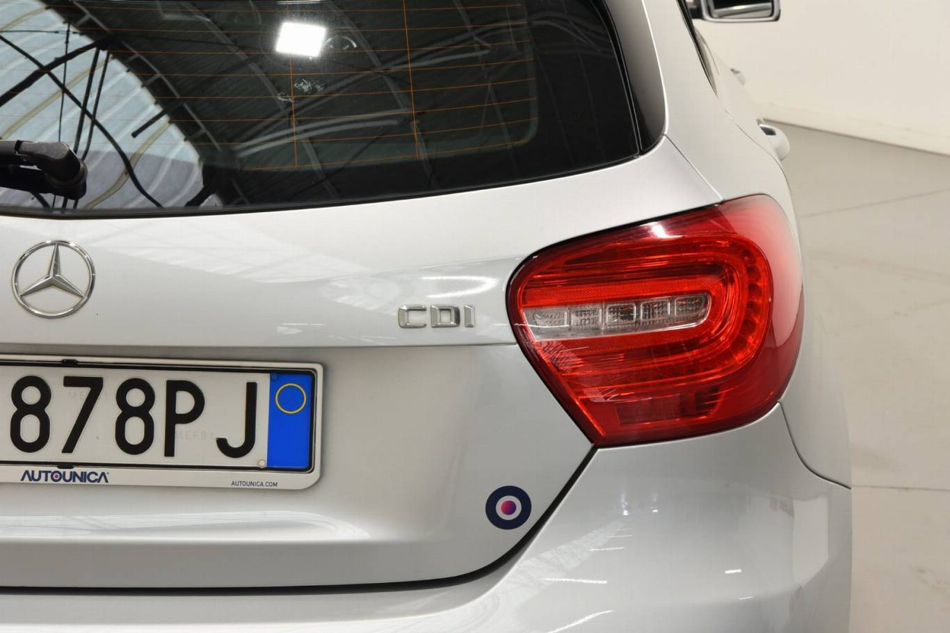 MERCEDES-BENZ A 180 36