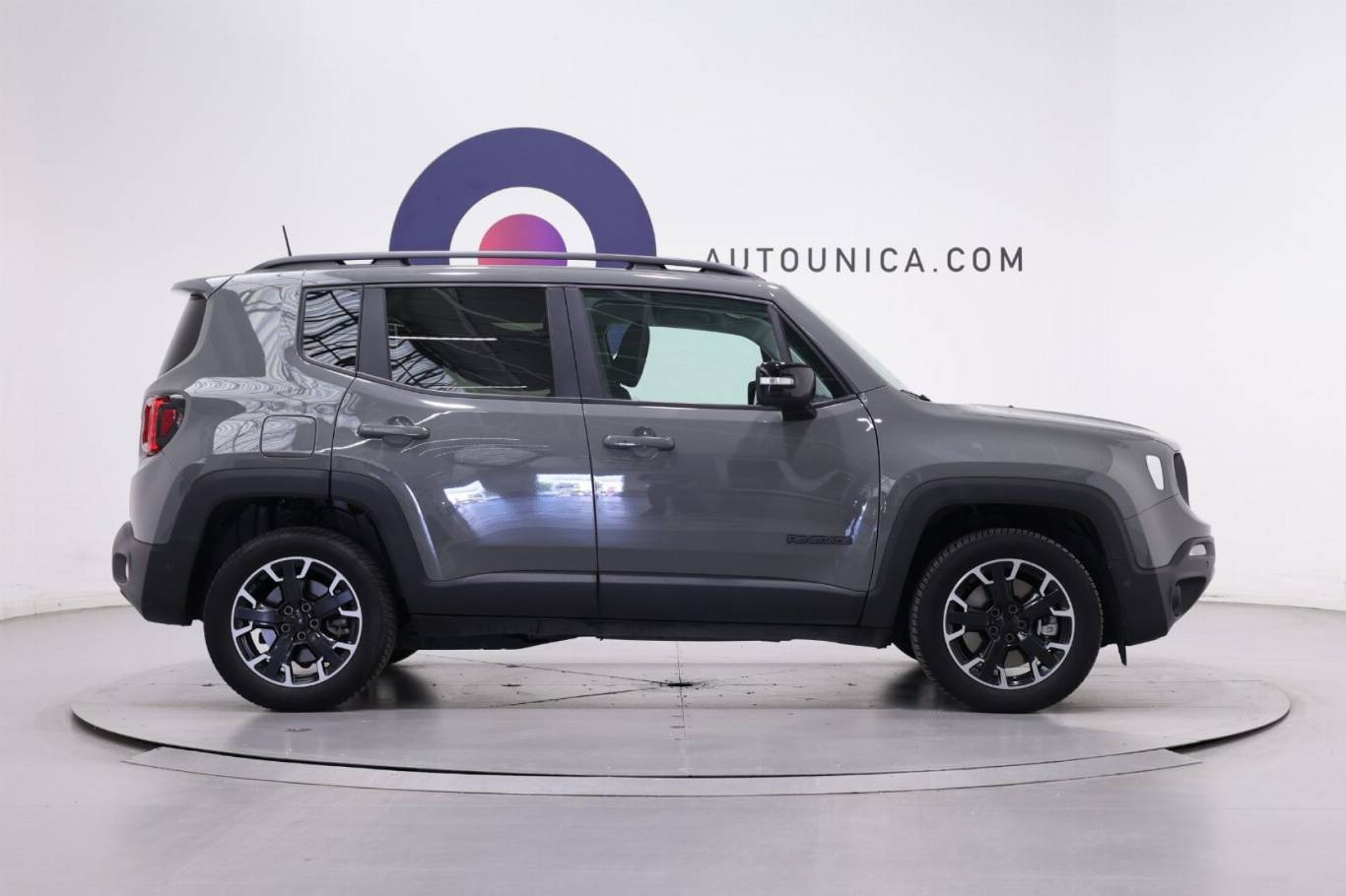 JEEP Renegade 4