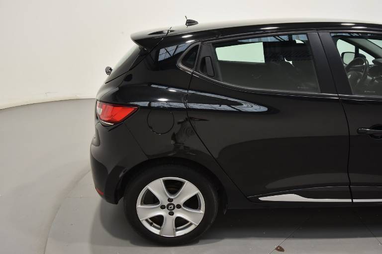 RENAULT Clio 44
