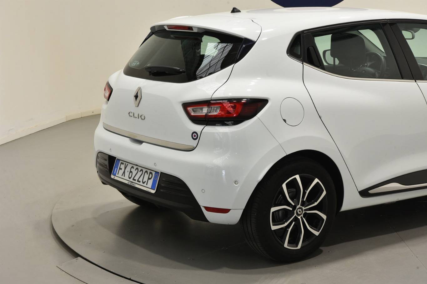 RENAULT Clio 18
