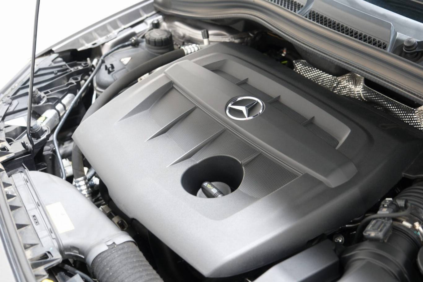 MERCEDES-BENZ B 180 56