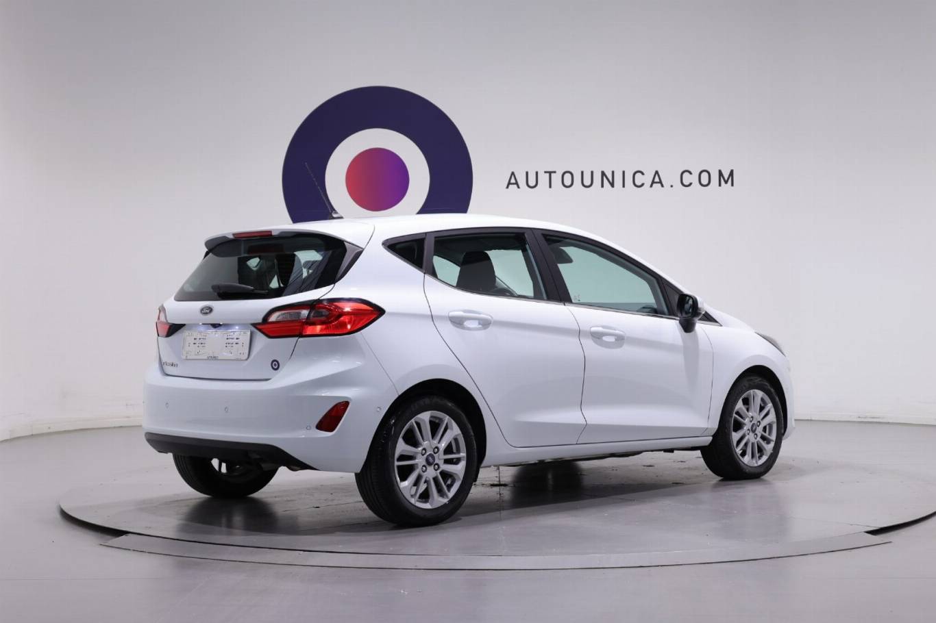 FORD Fiesta 14