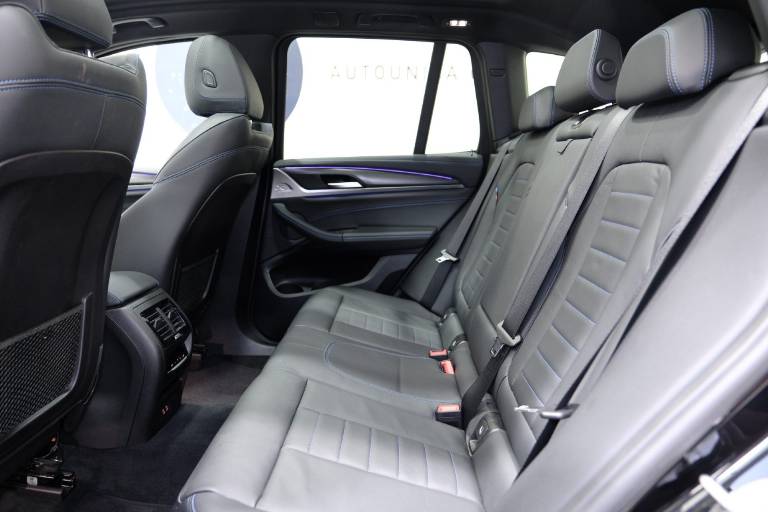 BMW X3 42