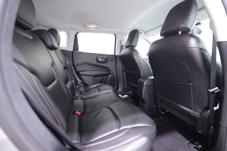 JEEP Compass 53