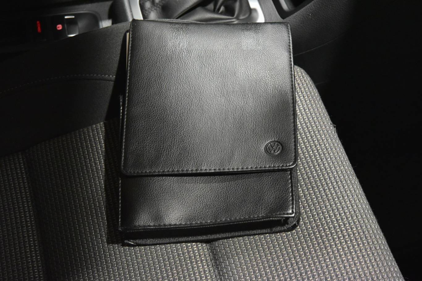 VOLKSWAGEN Sharan 57