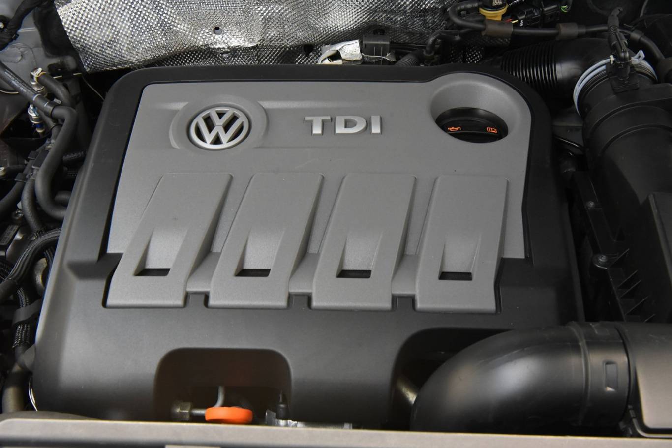 VOLKSWAGEN Tiguan 14