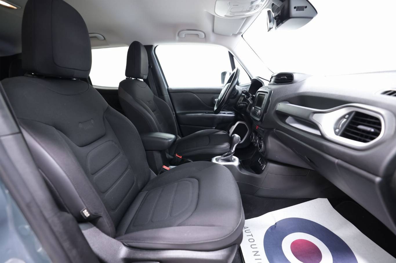 JEEP Renegade 47