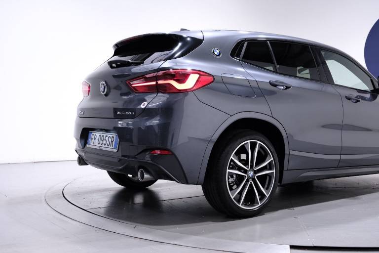 BMW X2 60