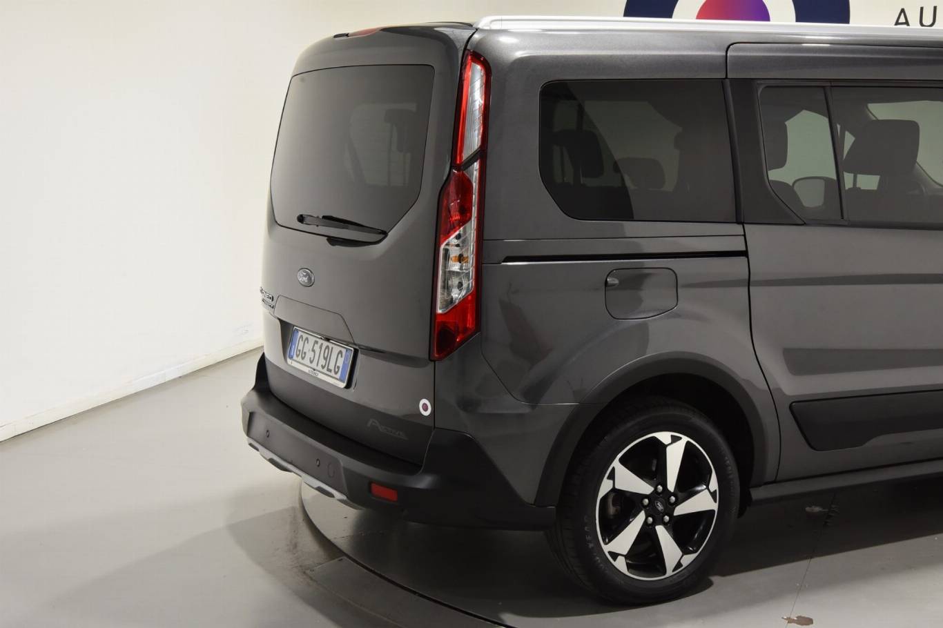 FORD Tourneo Connect 15