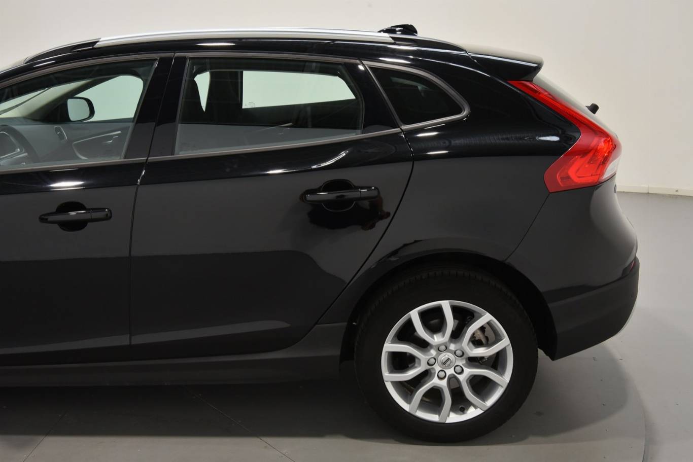 VOLVO V40 Cross Country 58