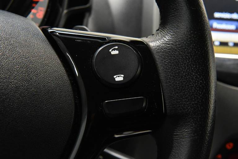 TOYOTA Aygo 8