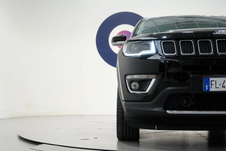 JEEP Compass 52