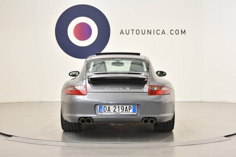 PORSCHE 911 6