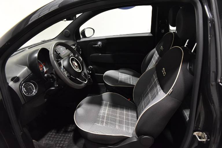 FIAT 500 4