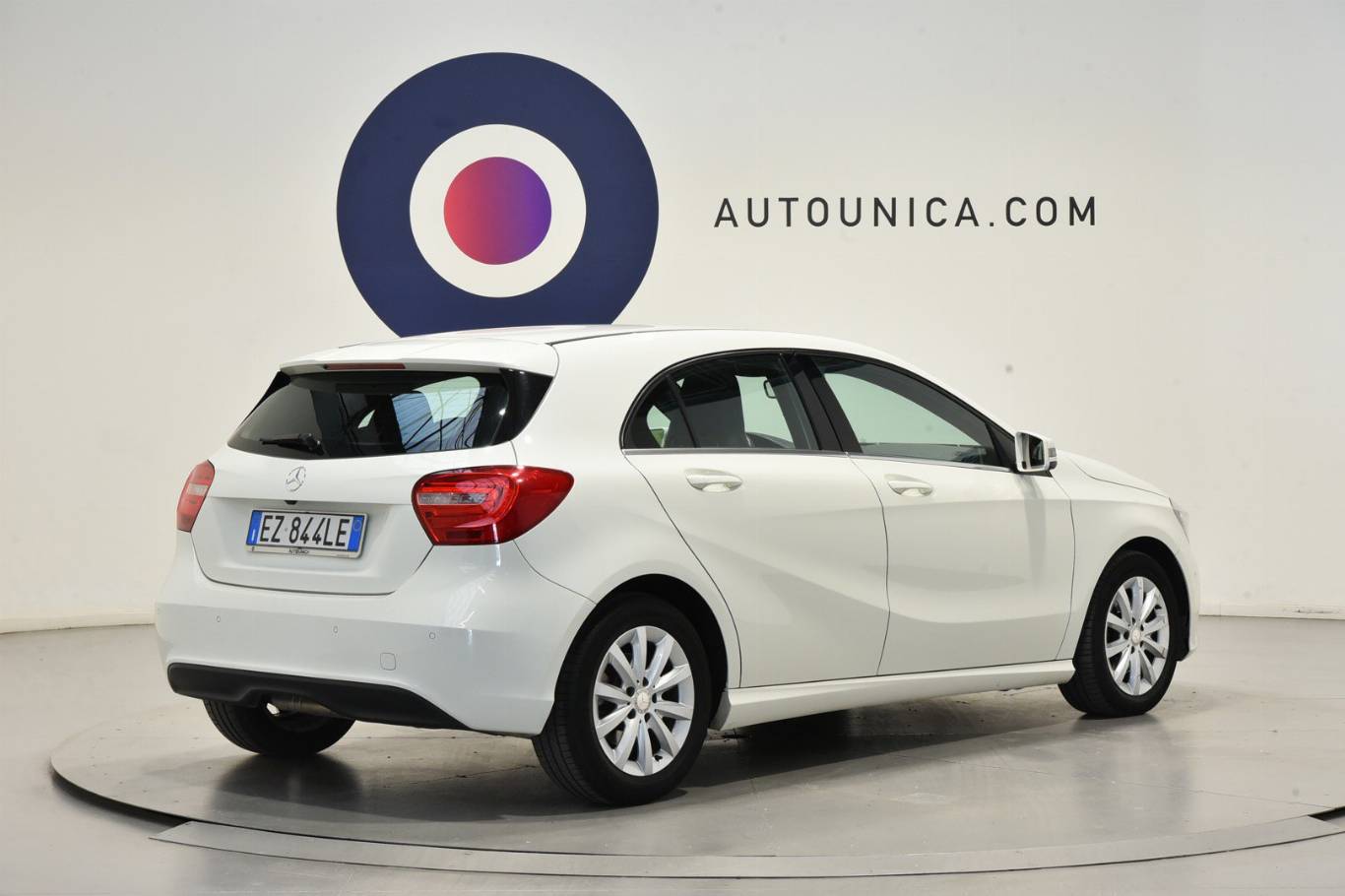 MERCEDES-BENZ A 180 30