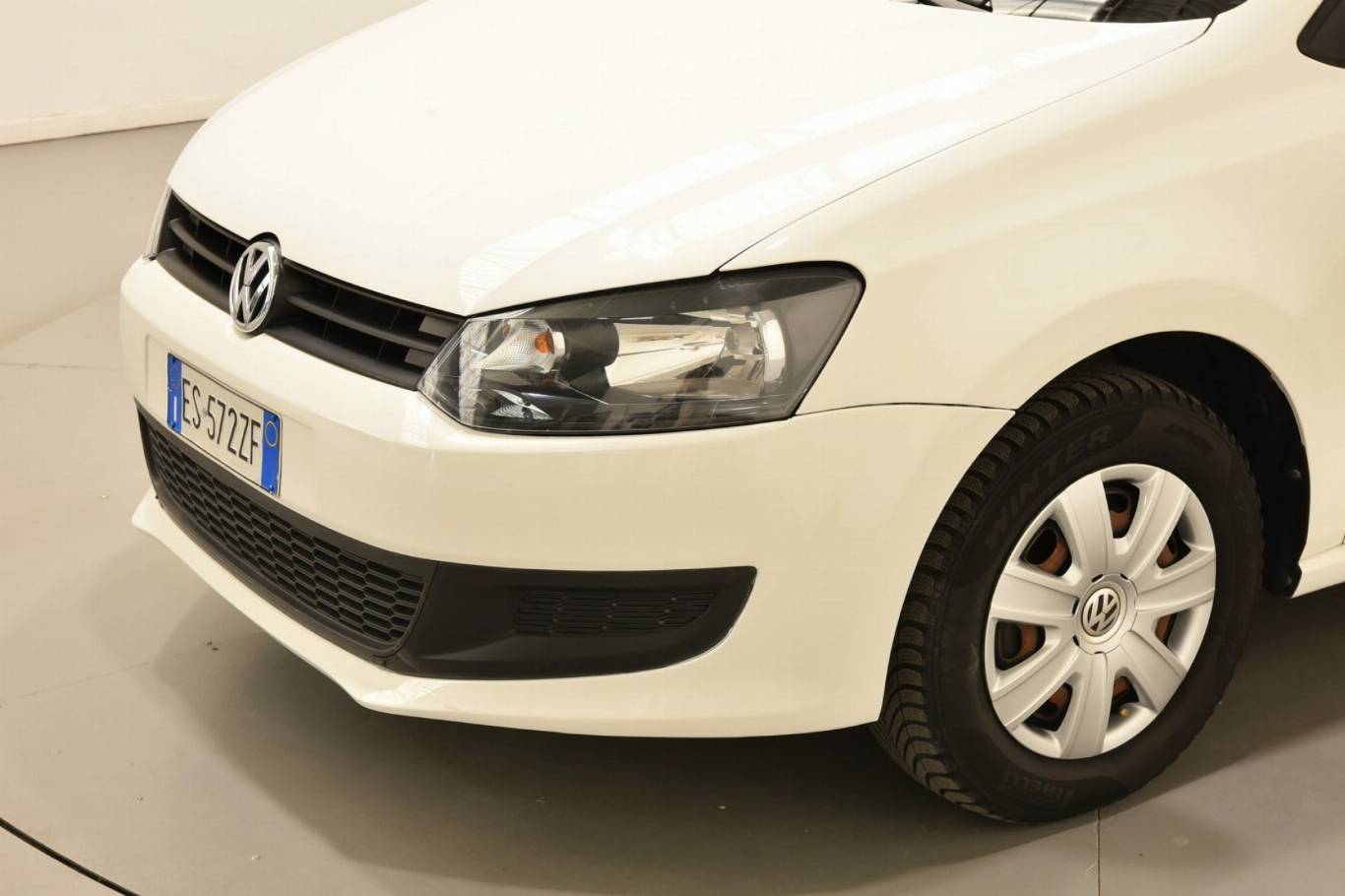 VOLKSWAGEN Polo 35