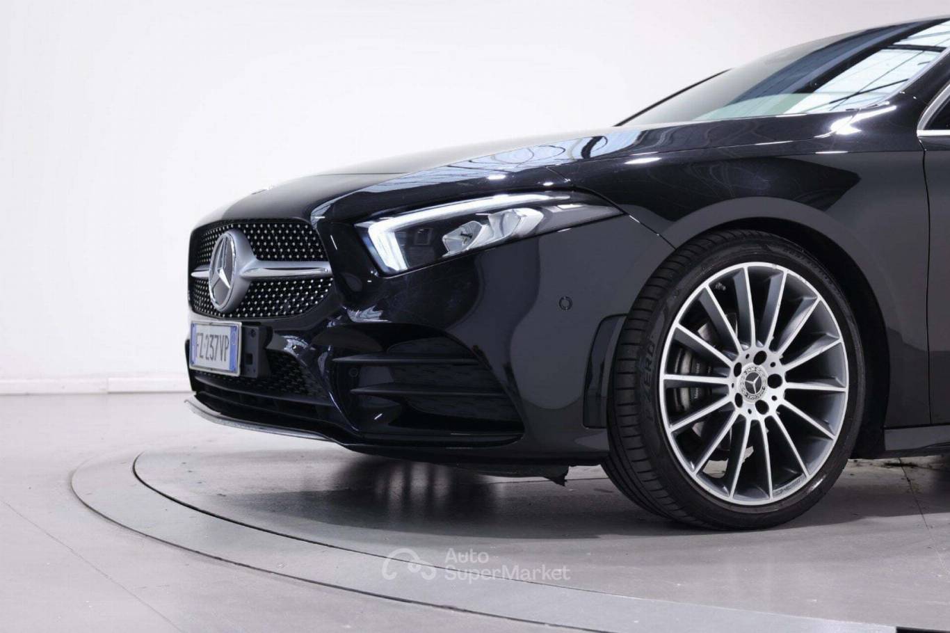 MERCEDES-BENZ Classe A 11