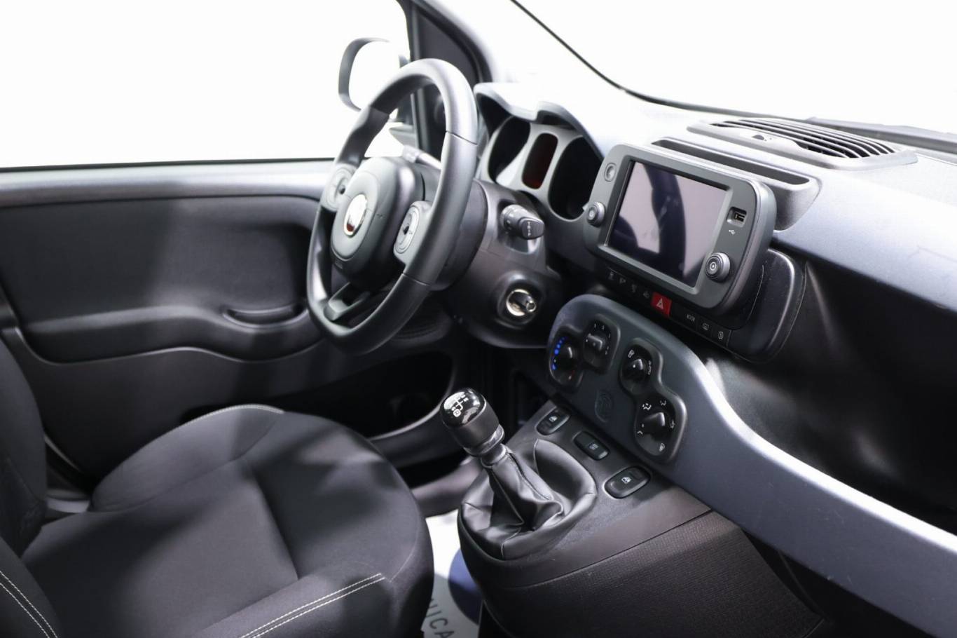 FIAT Panda Cross 39