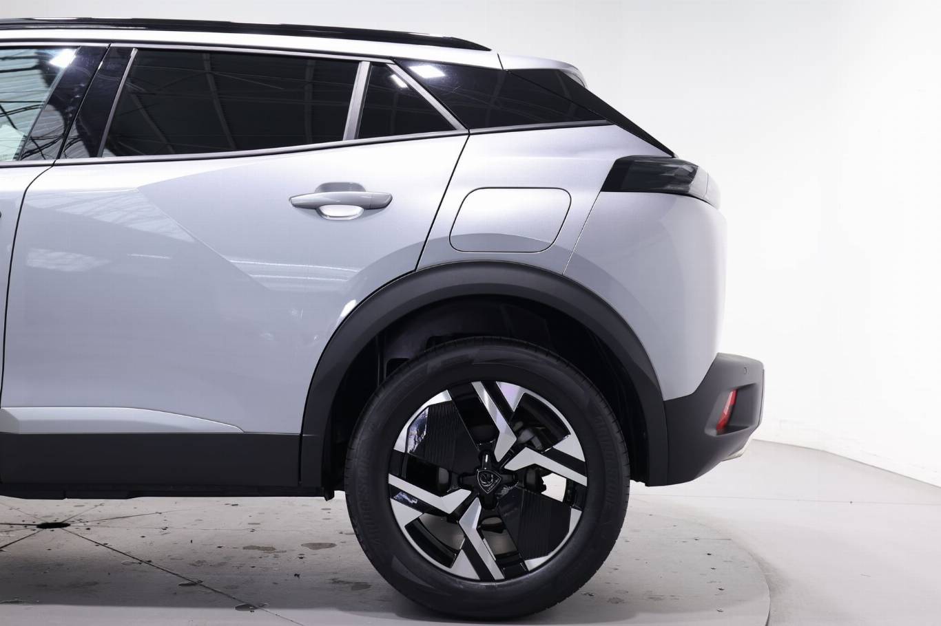 PEUGEOT 2008 40