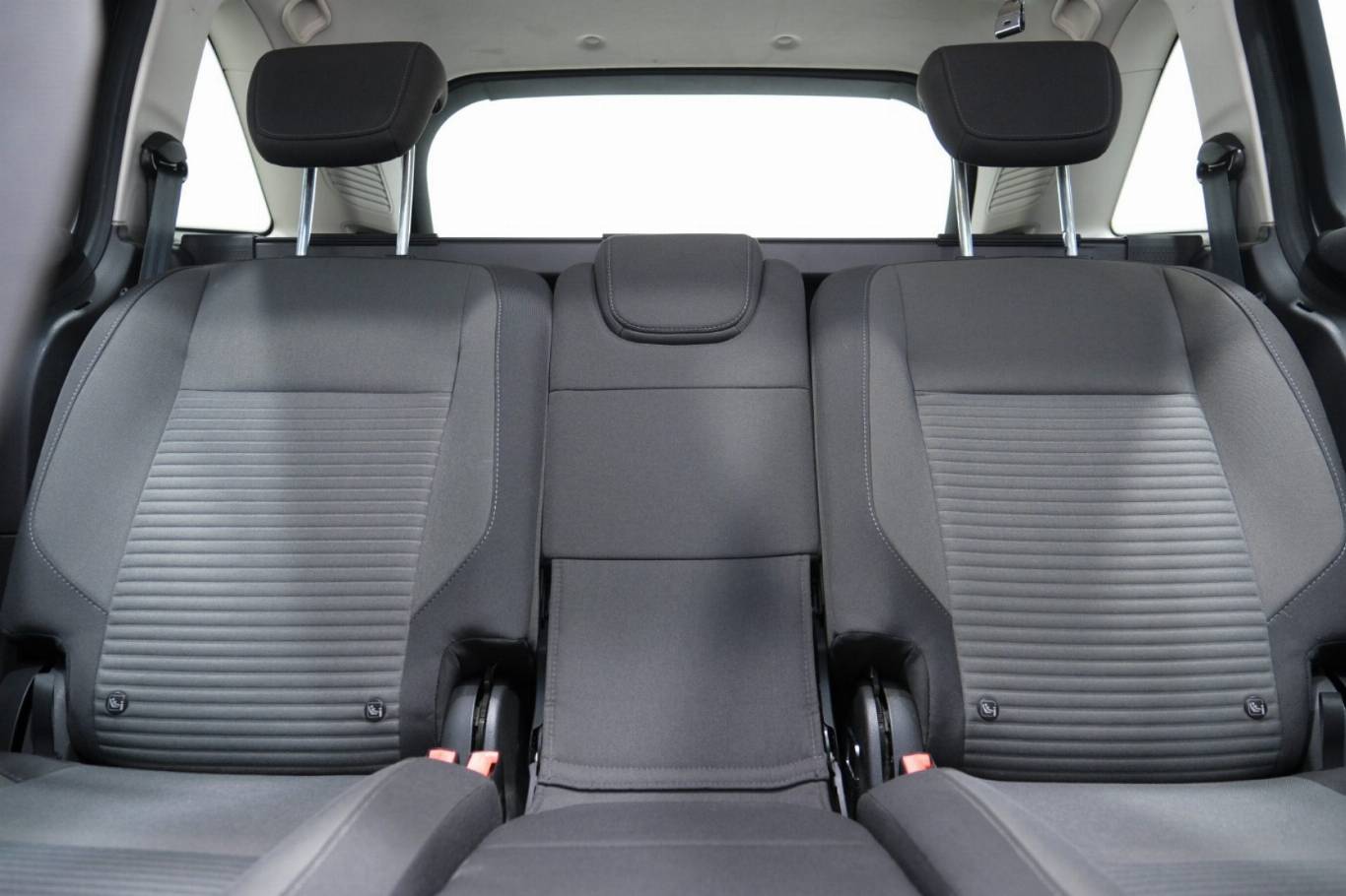 FORD C-Max 38