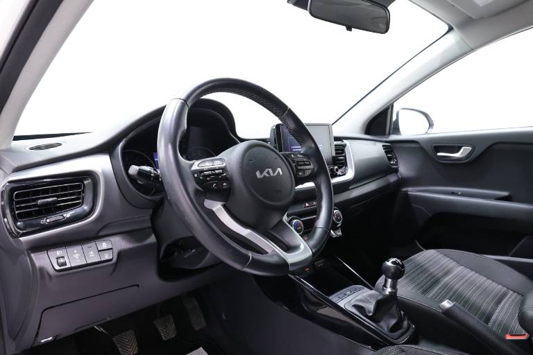 KIA Stonic 5