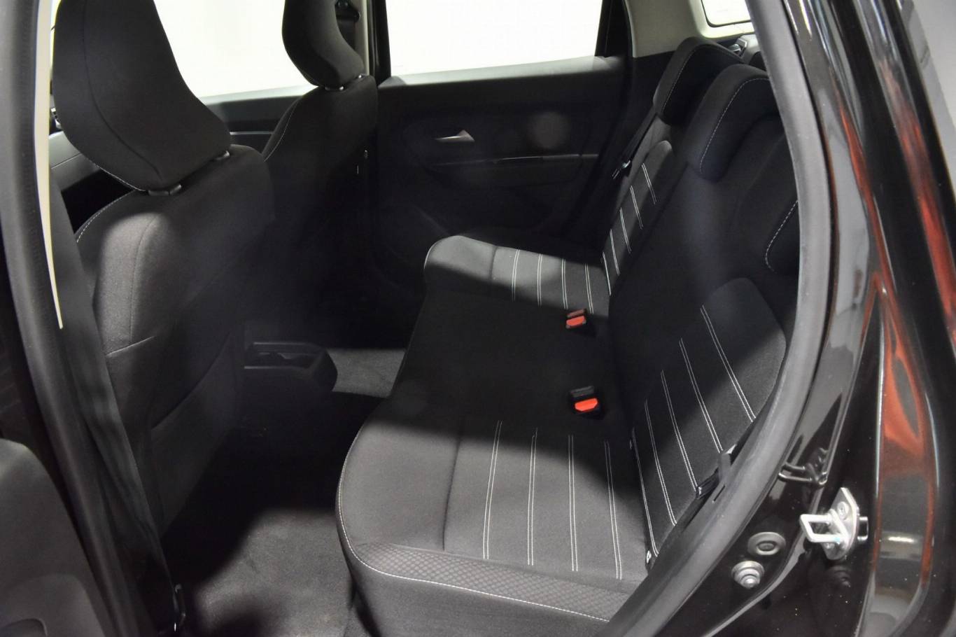 DACIA Duster 17