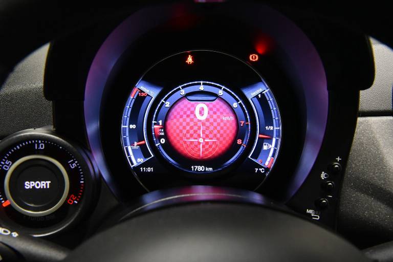 ABARTH 695 25