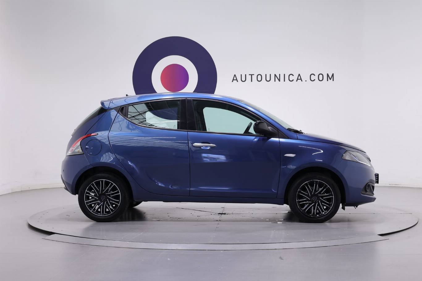 LANCIA Ypsilon 4