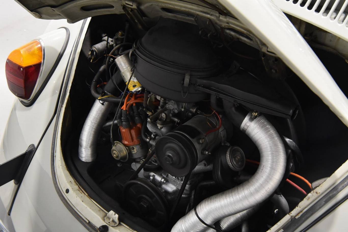 VOLKSWAGEN Maggiolino 33