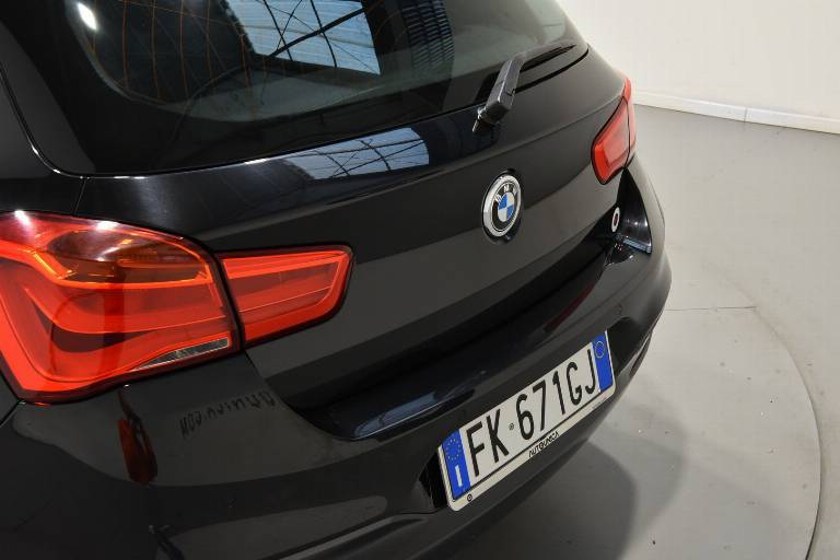 BMW 116 52