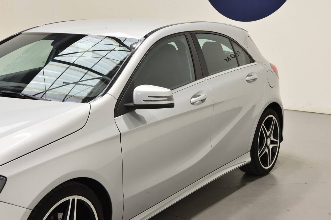 MERCEDES-BENZ A 180 42