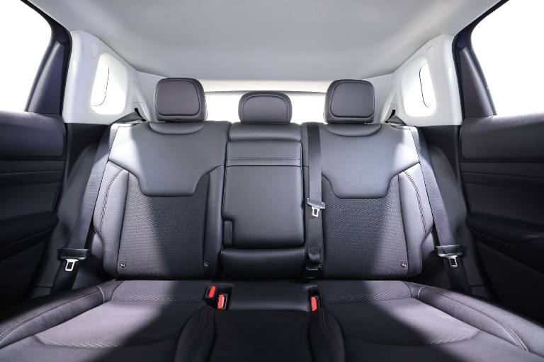 JEEP Compass 41