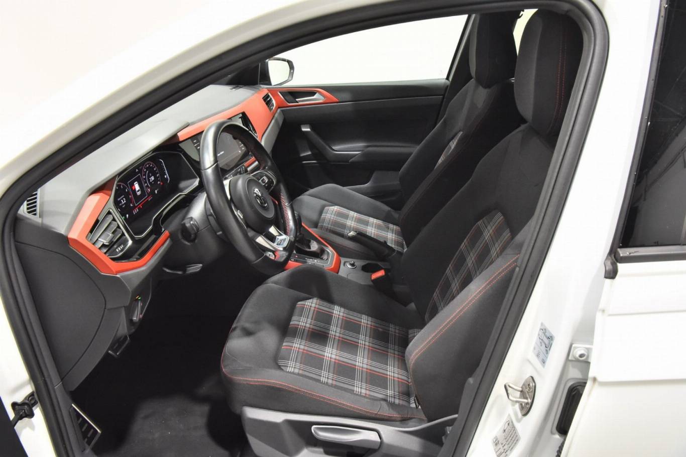 VOLKSWAGEN Polo GTI 4