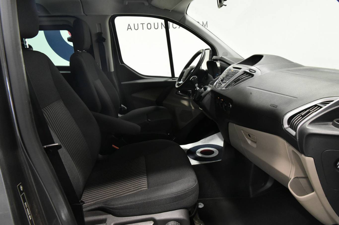 FORD Tourneo Custom 37