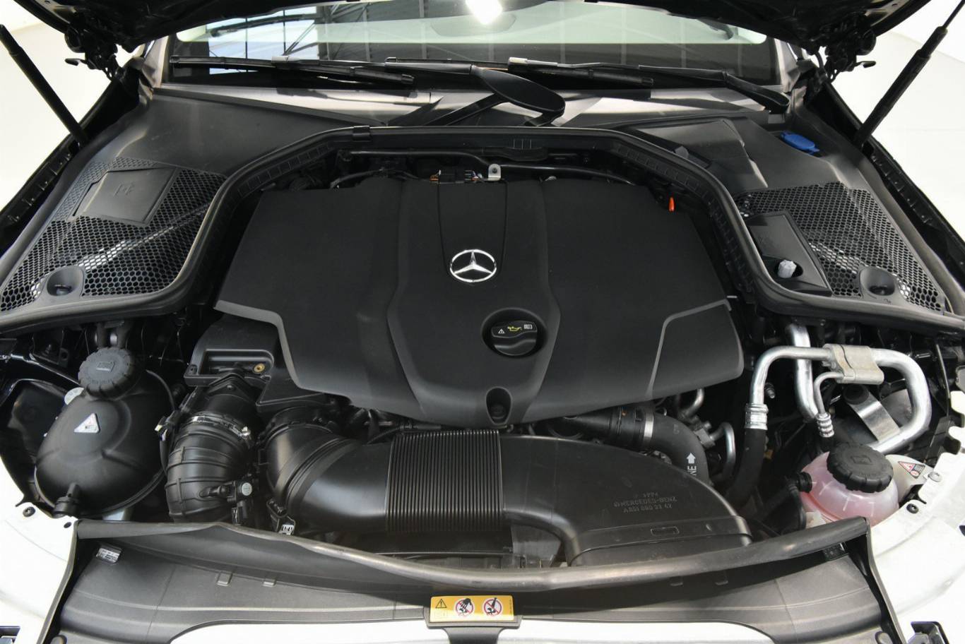 MERCEDES-BENZ C 220 12