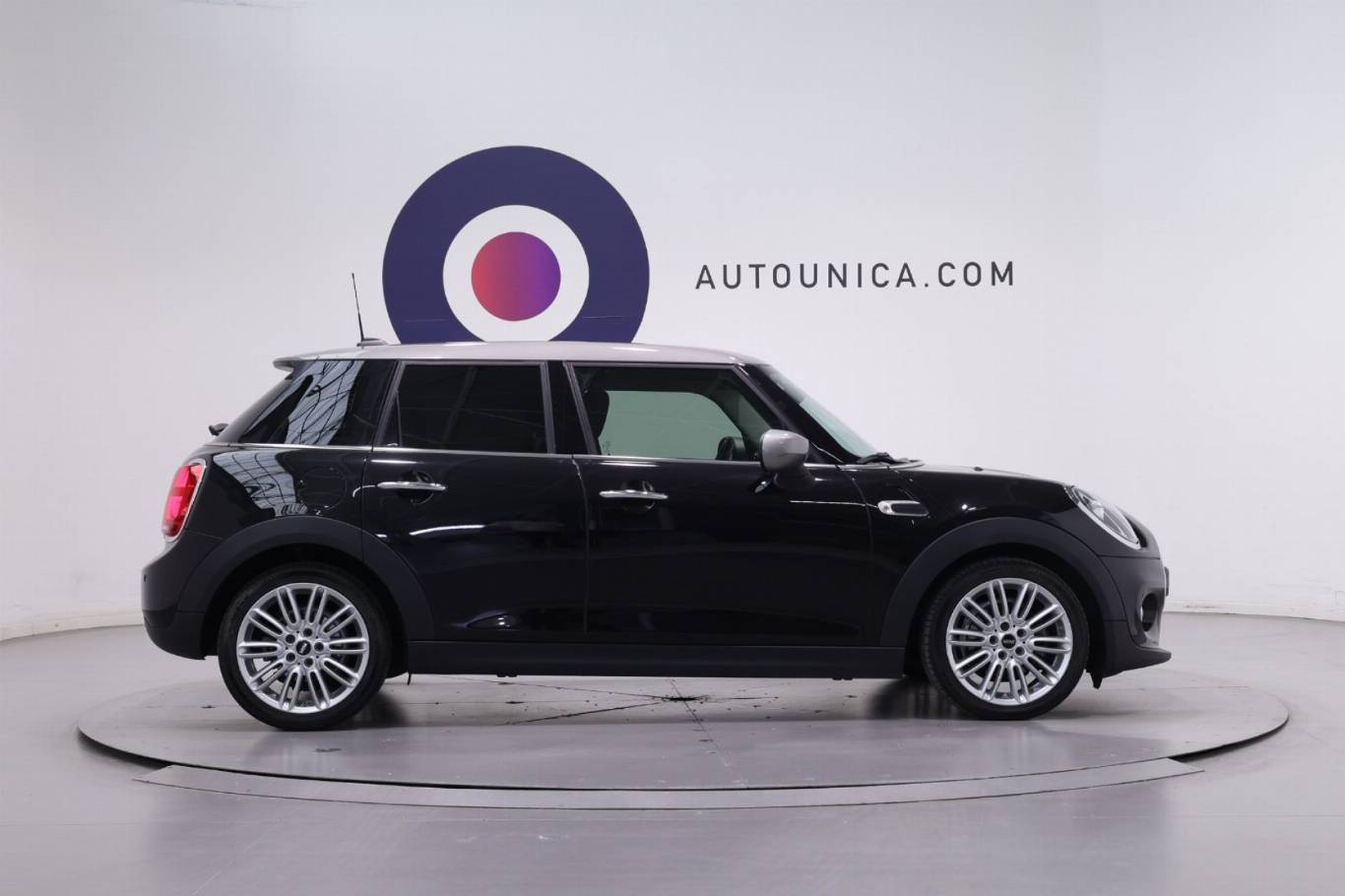 MINI Cooper 4