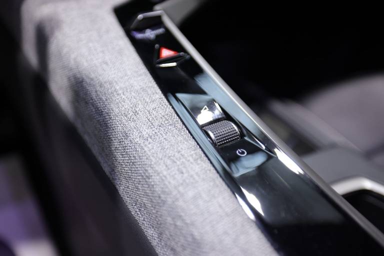 PEUGEOT 3008 29