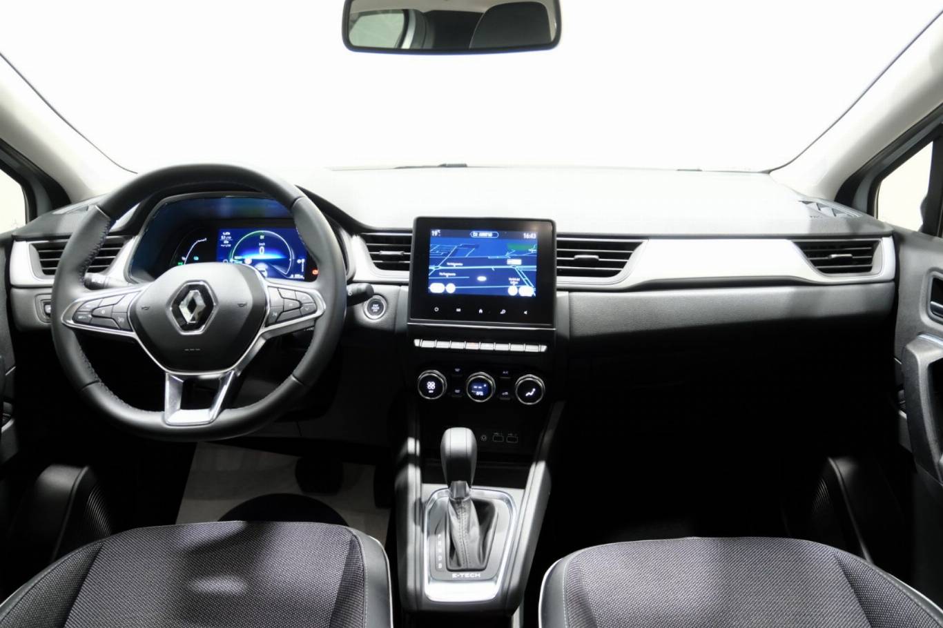 RENAULT Captur 10