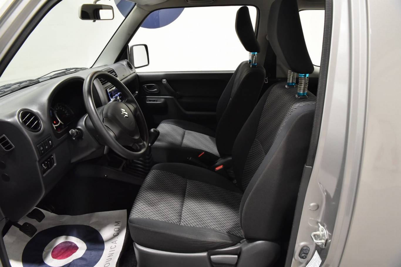 SUZUKI Jimny 4