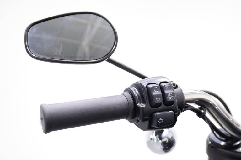 HARLEY-DAVIDSON XL 1200 T 23