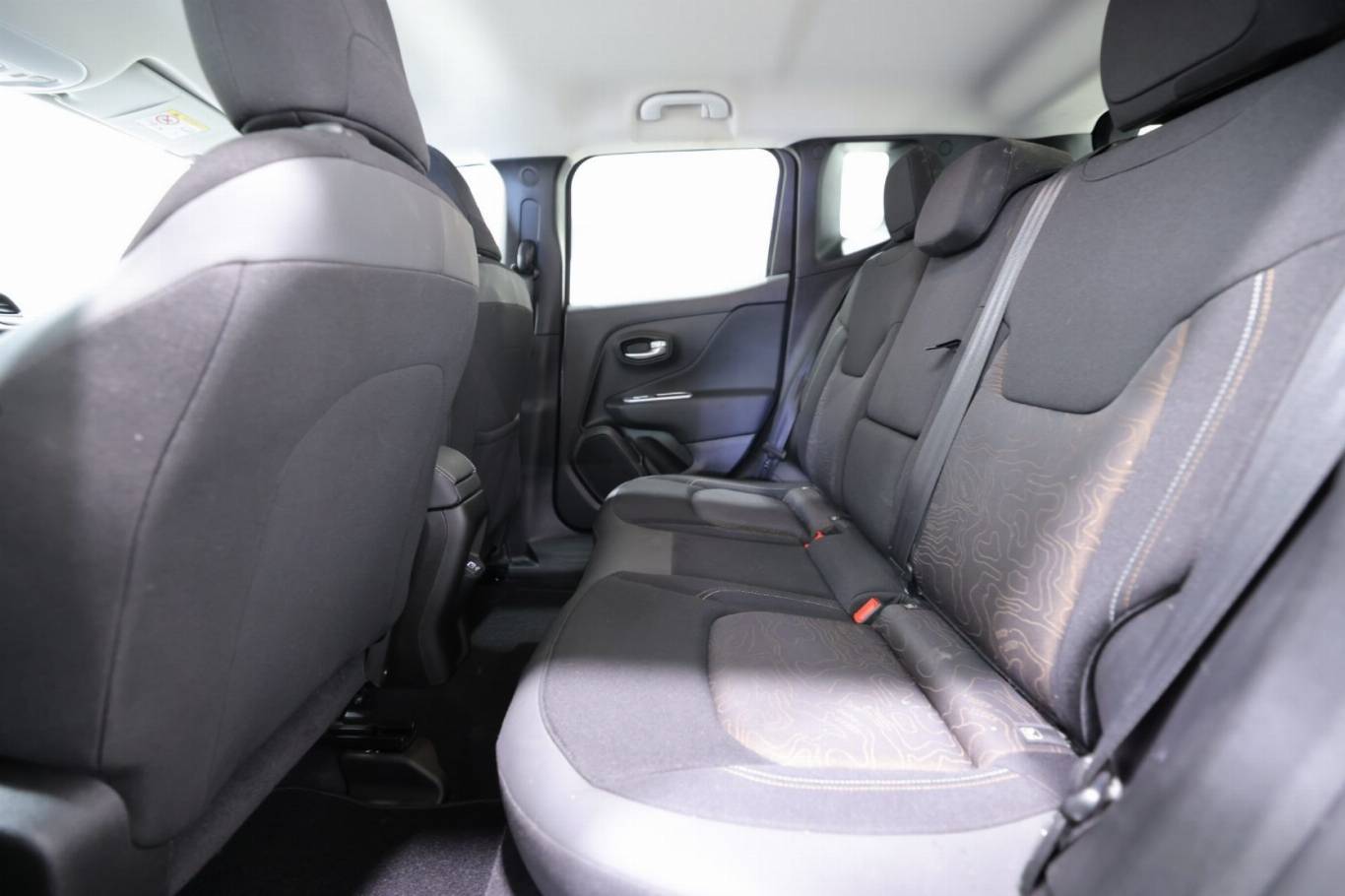 JEEP Renegade 38