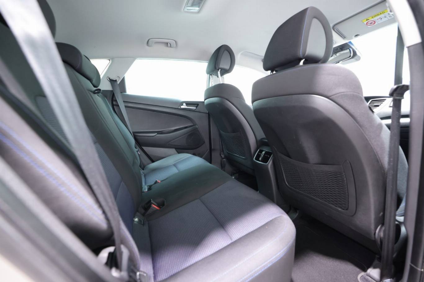 HYUNDAI Tucson 48