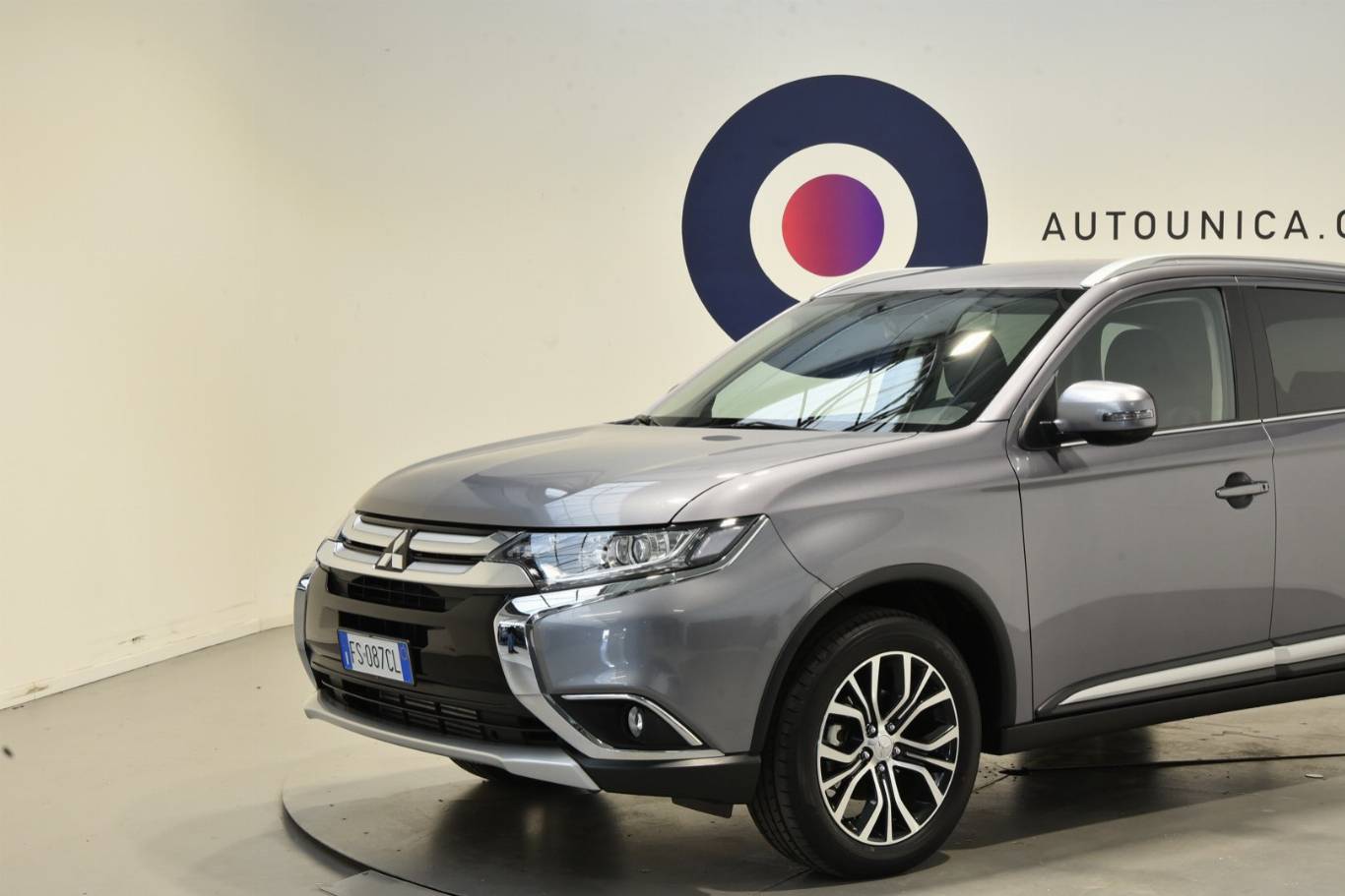 MITSUBISHI Outlander 34